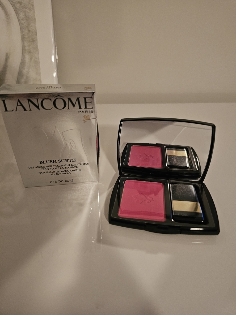 Lancome- Rose Paradis Blush #372